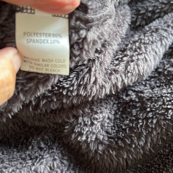 Teddy Bear Robe.  XXL - Picture 6 of 6